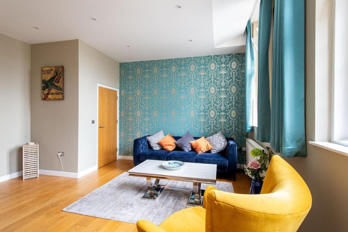 The Most Central Apartment In Canterbury Stunning Interiors, Fully Equipped, City Views And Free Wifi! Luaran gambar